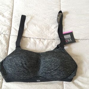 Victoria’s Secret sport bra